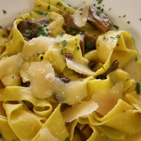 Ristorante Il Pino 키우시