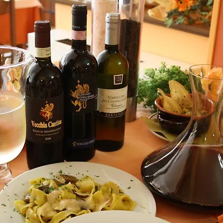 酒店 Ristorante Il Pino 3*